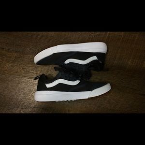 VANS ULTARANGE RAPIDWELD (GRAY/WHITE)
